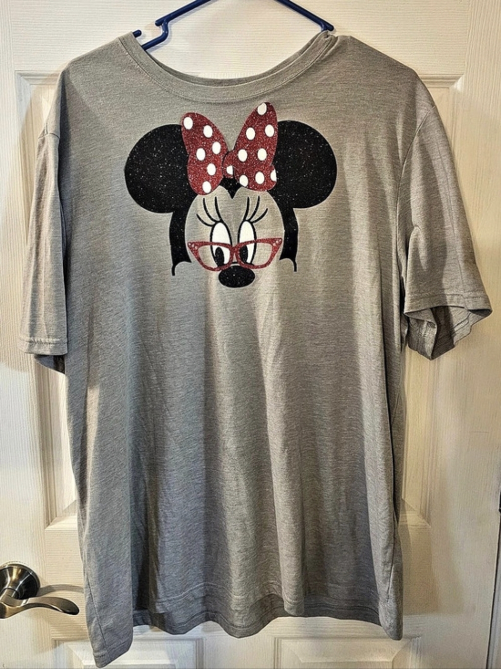 Athletic Works Performance Blend Tee Minnie Mouse Graphic Tee Gray XL Good